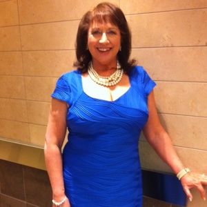 Meet your Posher, Yvette